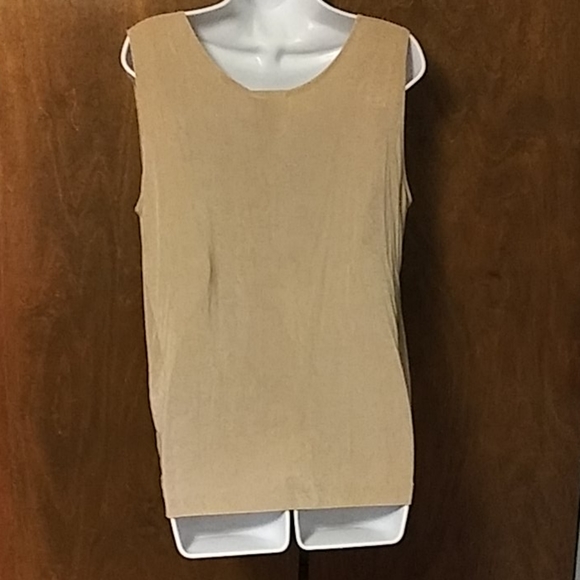 NWT CHICO'S TRAVELERS TAN BEADED TANK 3 - Picture 5 of 6